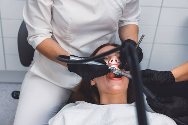 Best Orthodontic Emergency Dentist in Lake Belvedere Estates, FL